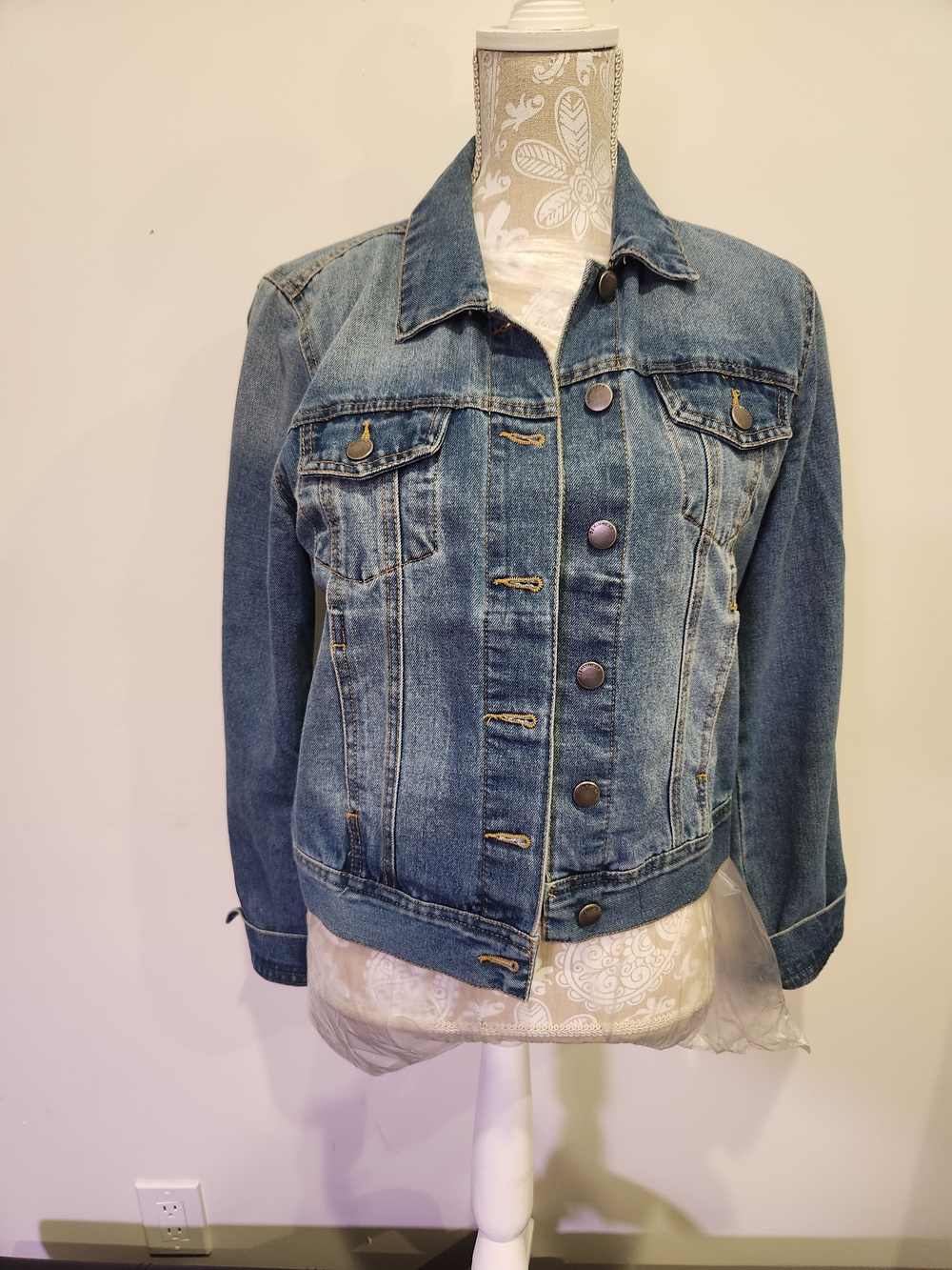 Women's Medium Blue Denim Jacket - Classic Jean Jacket